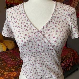 Dainty Floral Top 💐